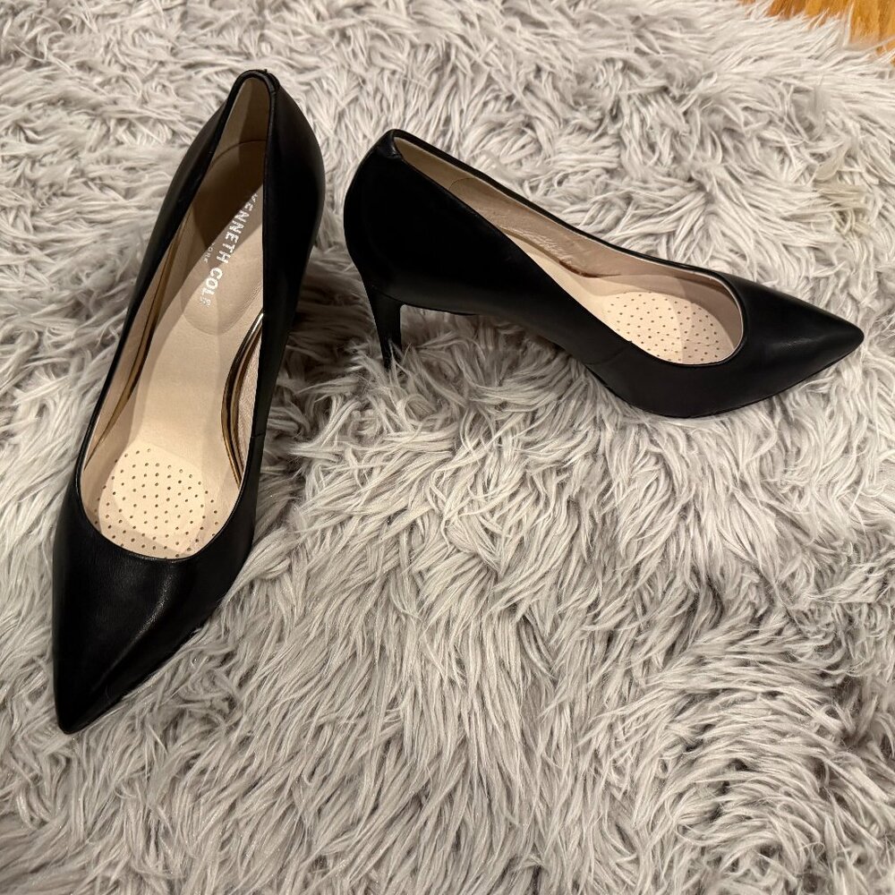 Black Kenneth Cole New York High Heels